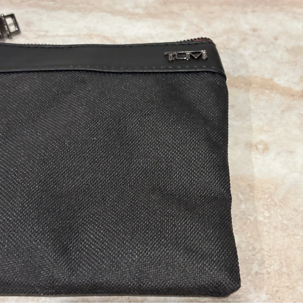 Tumi nylon zip cosmetic pouch